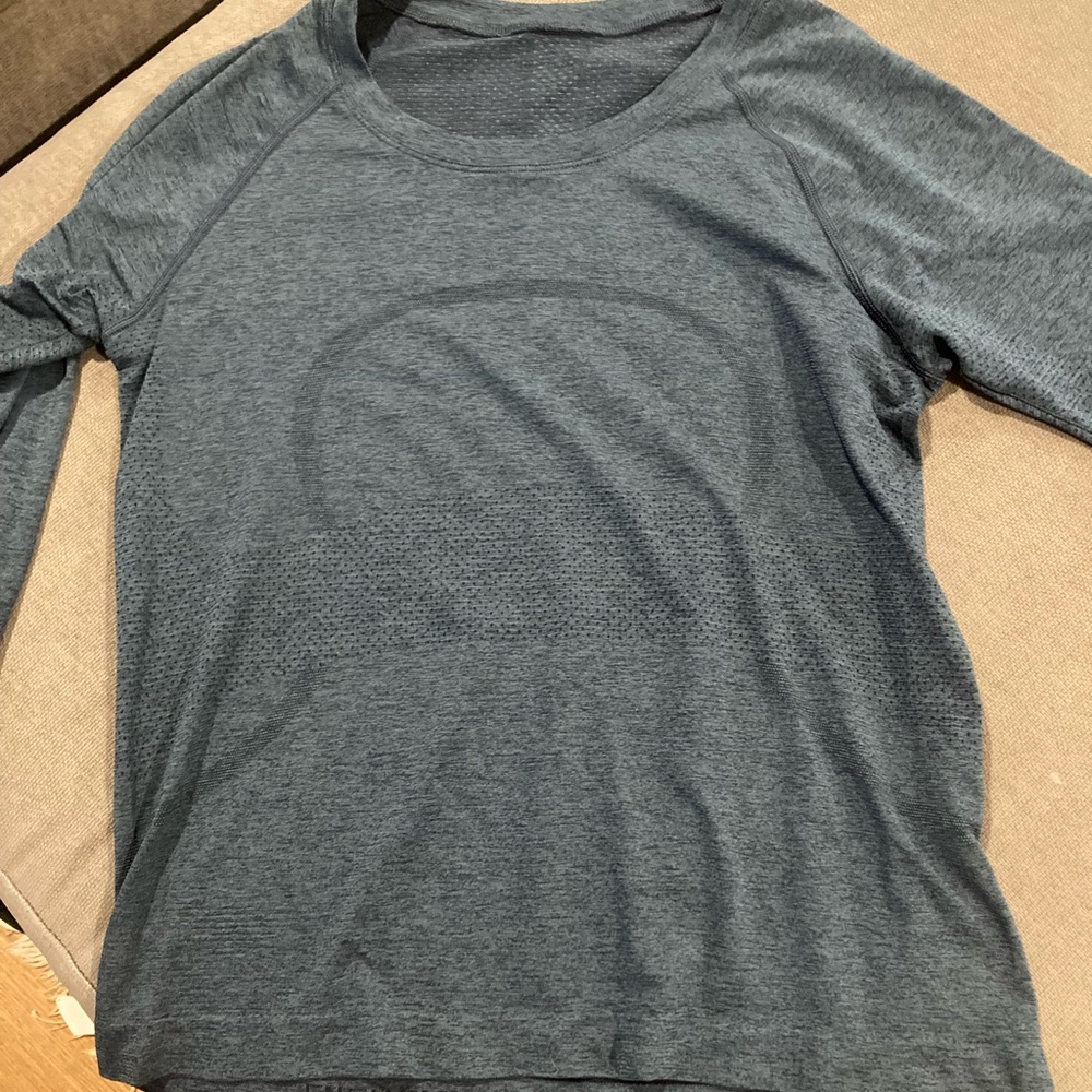 Lululemon Swiftly Tech Long Sleeve Shirt 2.0 Race Length True Navy